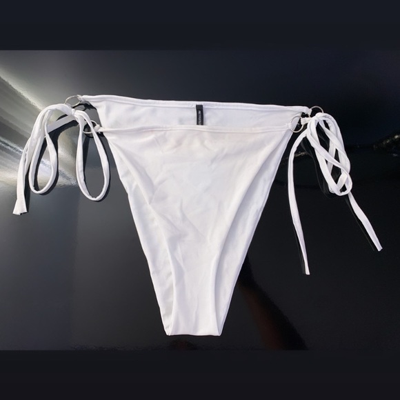 White Chain Bikini Bottom - Picture 1 of 3